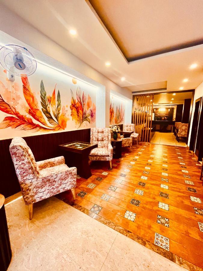 Hotel The Onix Dehradun Ngoại thất bức ảnh